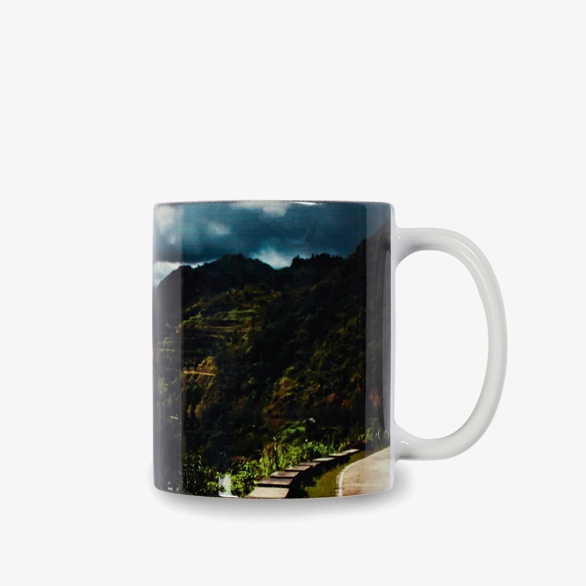 Photo mugs - graphic-mug-on-demand.webp